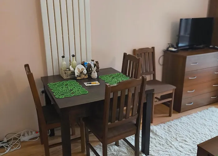 Apartment Evrika 21 *